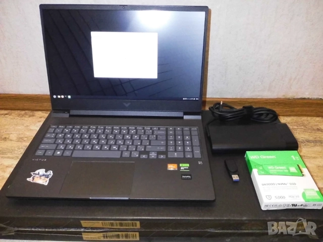 HP victus 16-s0000nu | ryzen 7 7840HS | RTX 4060 | 32 RAM | 1 TB SSD