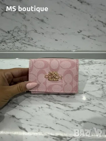 Дамско мини портмонe Coach