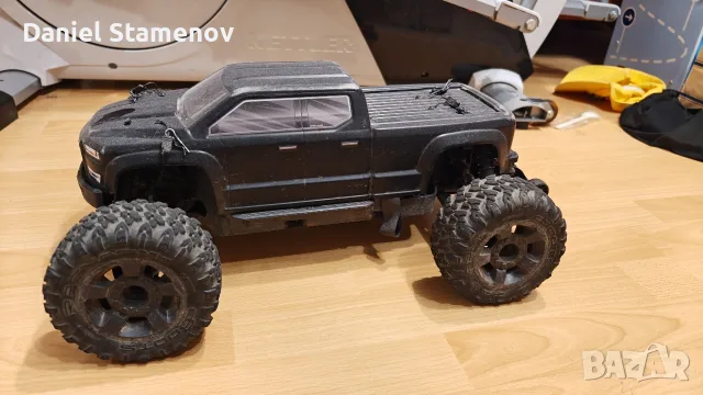 RC кола Arrma Big Rock 3S с батерия