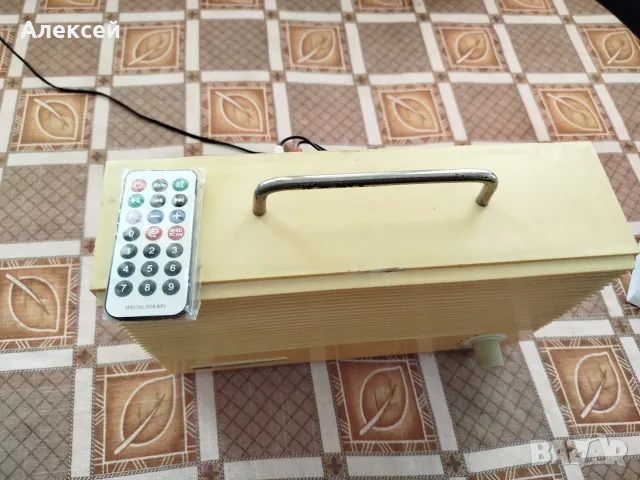 Радио блютуз в ретро стил, снимка 5 - Радиокасетофони, транзистори - 56698014