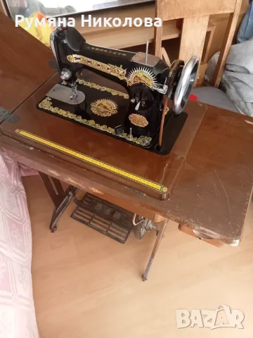 Продавам шевна машина сингер 