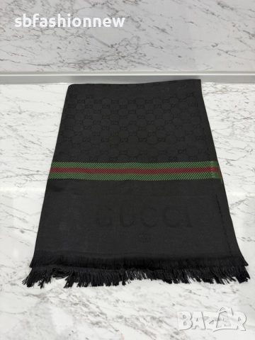 Gucci шал кашмир и коприна, снимка 4 - Шалове - 56559358