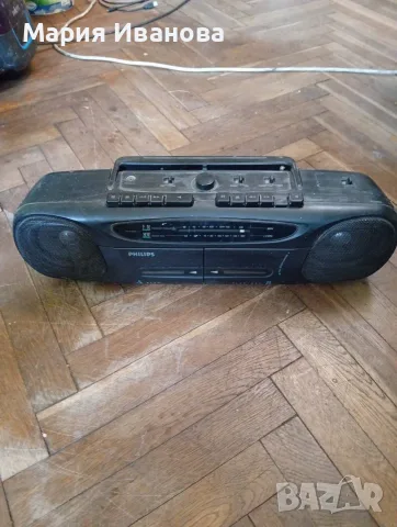 Радиокасетофон Philips