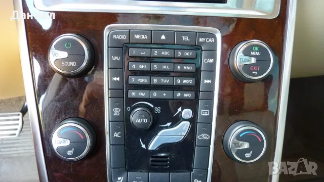 2013 Volvo XC60 T6 AWD, снимка 10 - Автомобили и джипове - 56700635