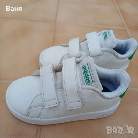 Детски маратонки Adidas, номер 25