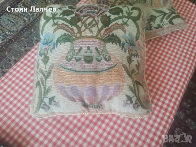 Красиви възглавнички за диван , снимка 2 - Дивани и мека мебел - 56568988