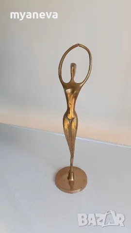 " Балерина " , бронзова статуетка 