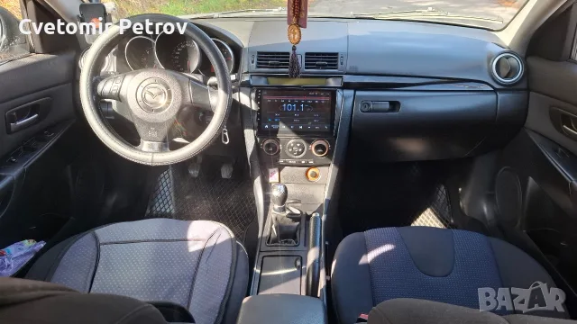 Mazda 3 1.6 109кс, снимка 8 - Автомобили и джипове - 56644724