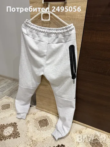 Nike Tech Fleece, снимка 4 - Спортни дрехи, екипи - 56749353