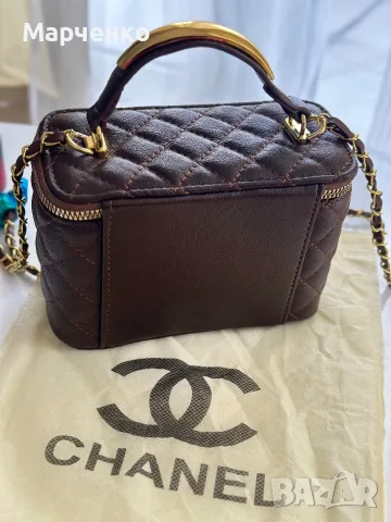 кафява чанта Chanel Classic Top Handle Vanity Case, снимка 2 - Чанти - 56555633