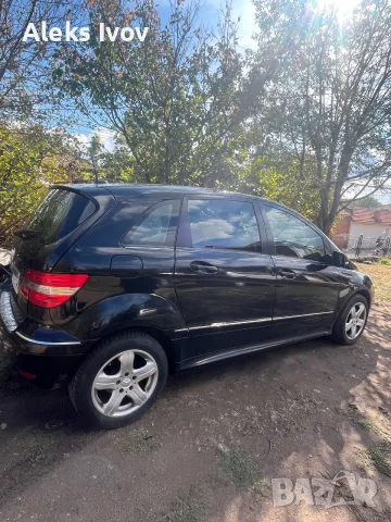 Мерцедес B-classa 2.0 кубика