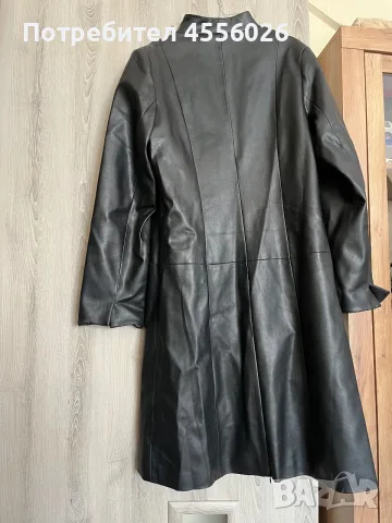 Продавам дълго яке от изкуствена кожа, снимка 2 - Якета - 56592455