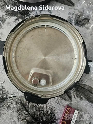 Instant Pot 7in1, чисто нов, снимка 5 - Фритюрници - 56608377