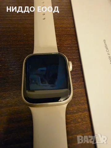 часовник apple watch starlight