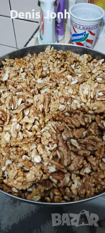 Продавам Орехи с2