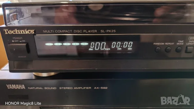 Рядък 5 CD changer Technics SL - PK25, снимка 2 - Аудиосистеми - 56627256