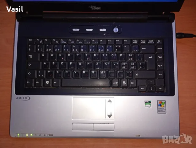 Лаптоп Fujitsu Siemens Amilo A1645, снимка 3 - Лаптопи за дома - 56717844