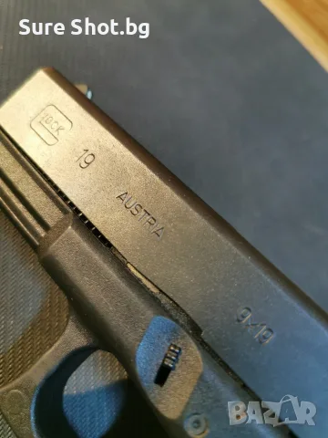 Glock 19 Gen. 3, снимка 3 - Бойно оръжие - 34973711