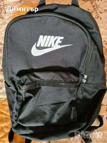 Спортна раница Nike в черно, снимка 2 - Раници - 56648142