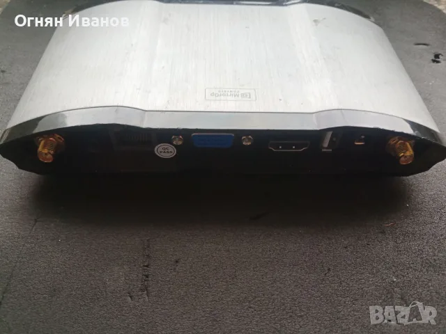 wePresent WiPG-2000 Wireless Interactive Presentation System HDMI no antennas, снимка 3 - Мрежови адаптери - 56735002