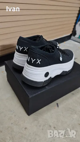 Черни женски обувки Onyx
