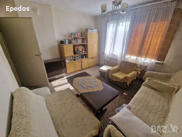 Етаж от къща с гараж в гр.Белоградчик