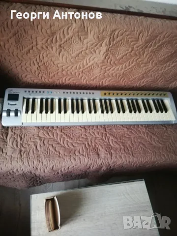 Миди Клавиатура M-Audio Evolutiom MK361C