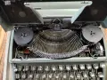 Olympia deluxe пишеща машина 1954та, снимка 3