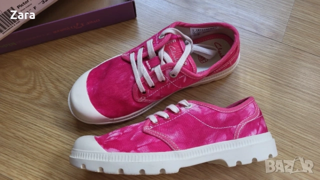 нови обувки Clarks, 32ри номер, снимка 4 - Детски обувки - 56611533