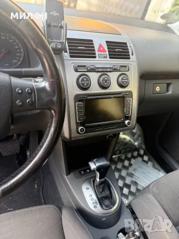 vw touran 2.0-170 DSG, снимка 7 - Автомобили и джипове - 56729186