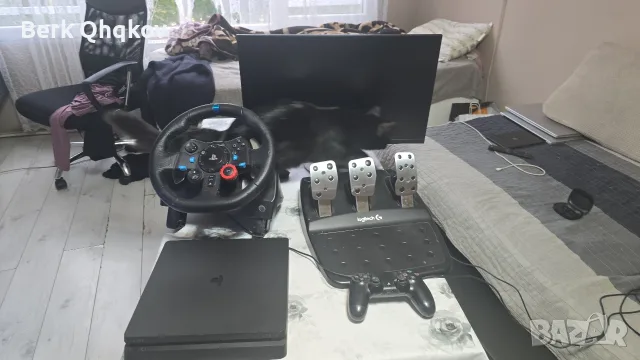Пълен гейминг комплект: PS4 Slim + Монитор Acer 100Hz + Волан Logitech G29
