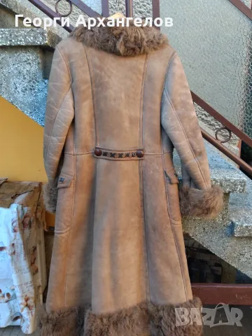 Дамски кожени палта, снимка 3 - Палта, манта - 34480657