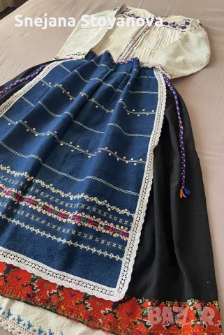 Автентична народна носия , снимка 4 - Антикварни и старинни предмети - 56567697