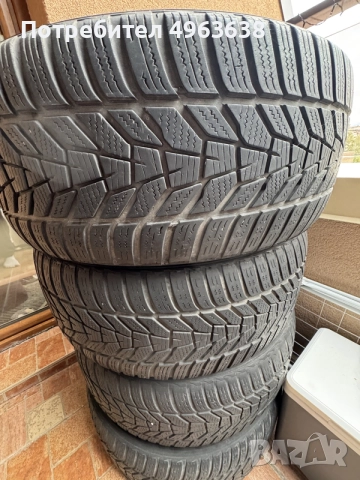 Hankook Winter evo² 235/45/19, снимка 2 - Гуми и джанти - 56348548