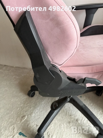 Гейминг стол Arozzi Torretta Supersoft , снимка 5 - Столове - 56553967