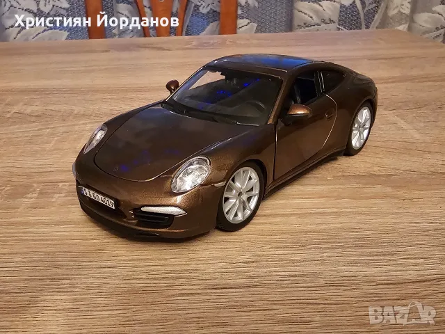 Метална количка Порше в мащаб 1:24
