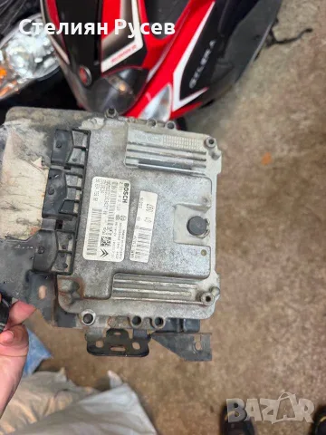 ECU компютър за двигател  BOSCH 0 281 012 528, 0281012528, 9664570280  за peugeot 206 1.4 hdi 67кс /