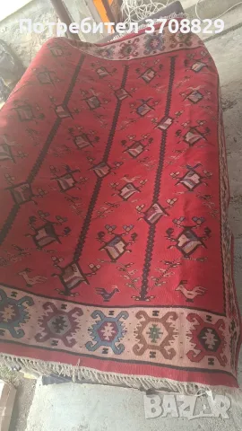 Чипровски килим, снимка 2 - Килими - 56736669