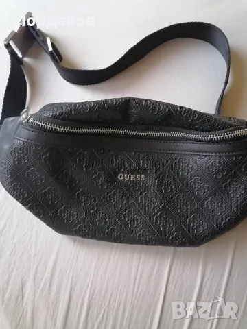Чанта за кръста Guess