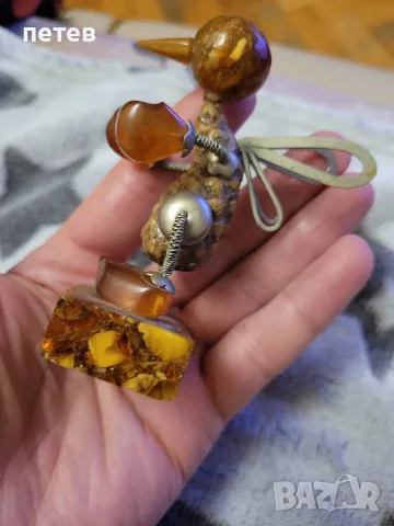 кехлибар. кехлибарена фигурка.amber.