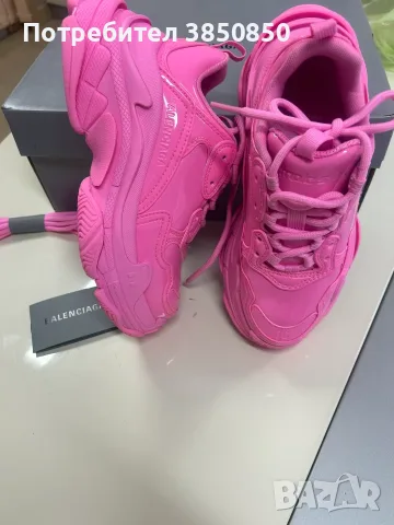 Дамски оригинални маратонки BALENCIAGA, снимка 2 - Маратонки - 56734615