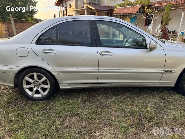 Mercedes C180 compressor перфектен!, снимка 6 - Автомобили и джипове - 56594767