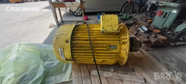 Ел двигател 160 kw на 1470об фланцов, снимка 2 - Електродвигатели - 56554412