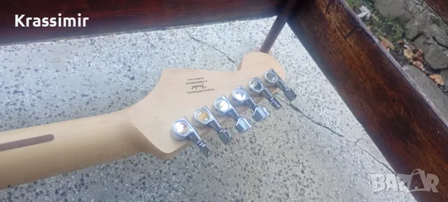 Squier Stratocaster by Fender., снимка 8 - Китари - 56600177