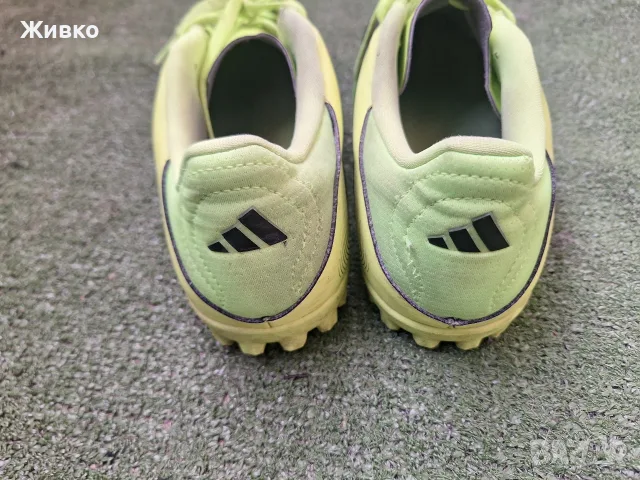 Футболни обувки  Adidas, снимка 5 - Спортни обувки - 56717002