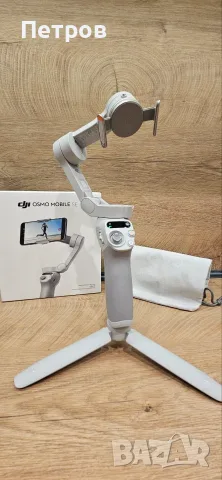 DJI Osmo Mobile SE – 3-осен стабилизатор (гимбал), като нов