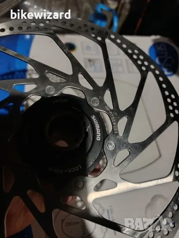 Предна главина Shimano HB-M800 + диск  203 мм. , снимка 3 - Части за велосипеди - 56714972
