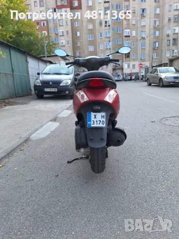 скутер ролер piaggio zip 50, снимка 6 - Мотоциклети и мототехника - 56683345