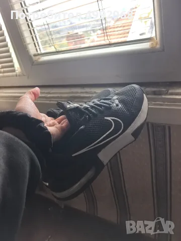Здравейте продавам тези обувки на NIKE AIR 