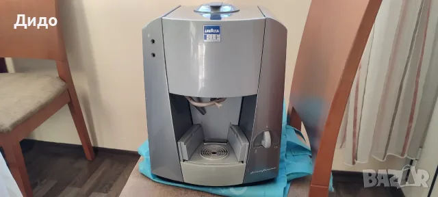Кафемашина Lavazza Blue LB 1000 с капсули, снимка 8 - Кафемашини - 53898721